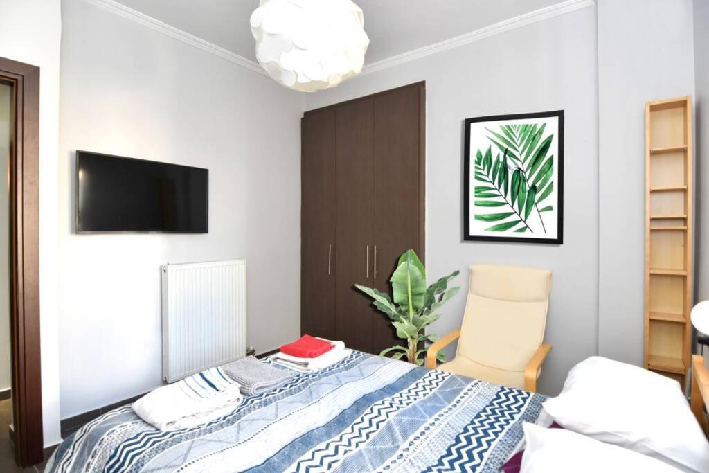 Modern Apartment In The Heart Of The City 라리사 외부 사진